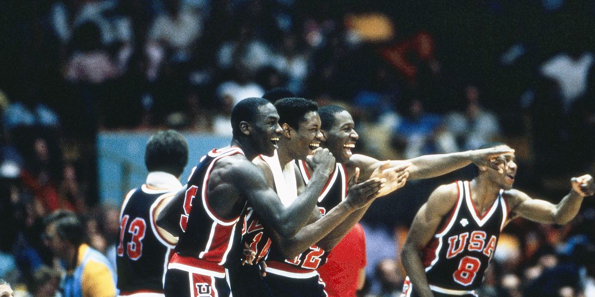 27岁球星登顶季后赛得分榜 历史第二成可能.